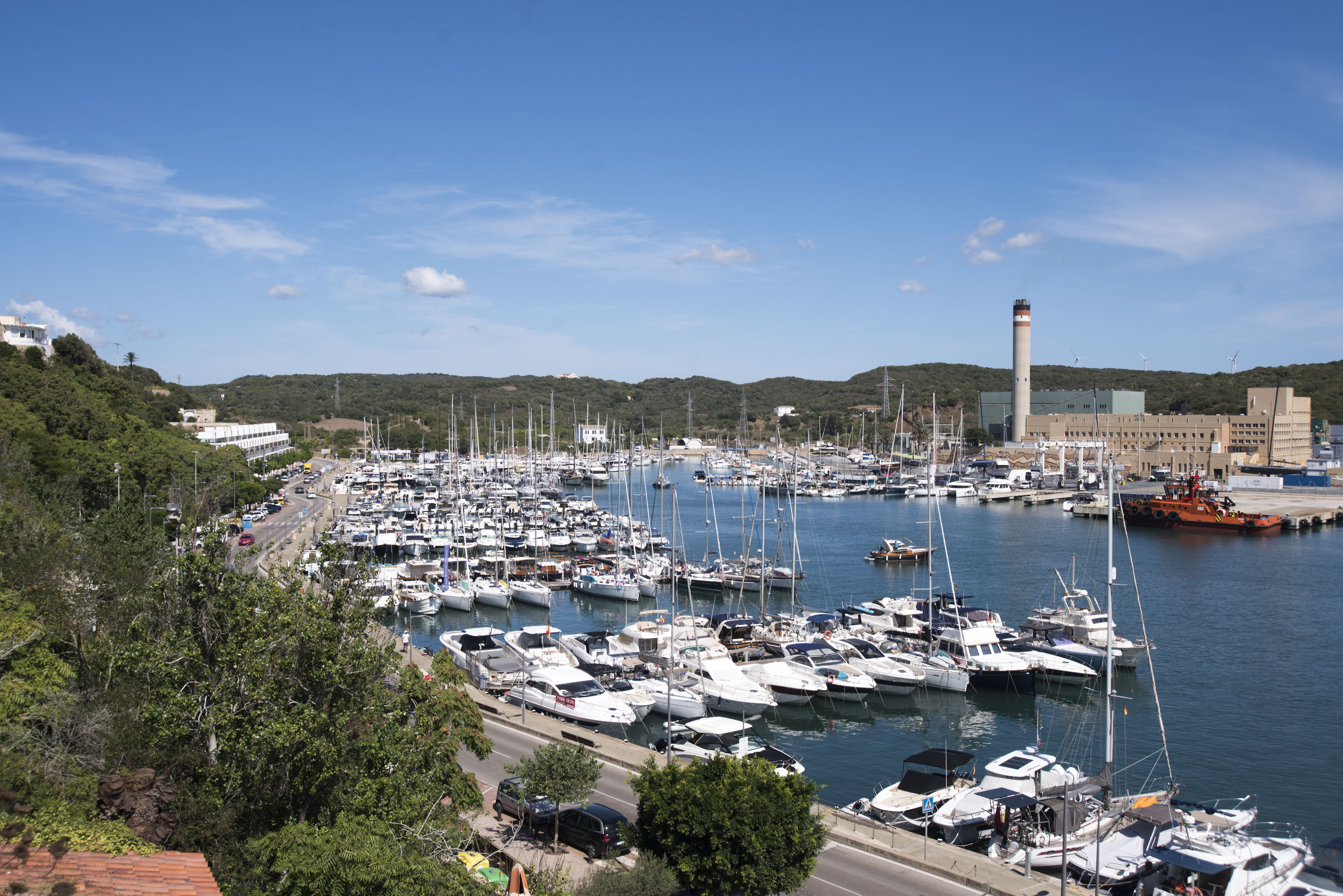 L’APB treu per a 20 anys la gestió dels llocs d’amarrament del moll de Ponent al port de Maó 