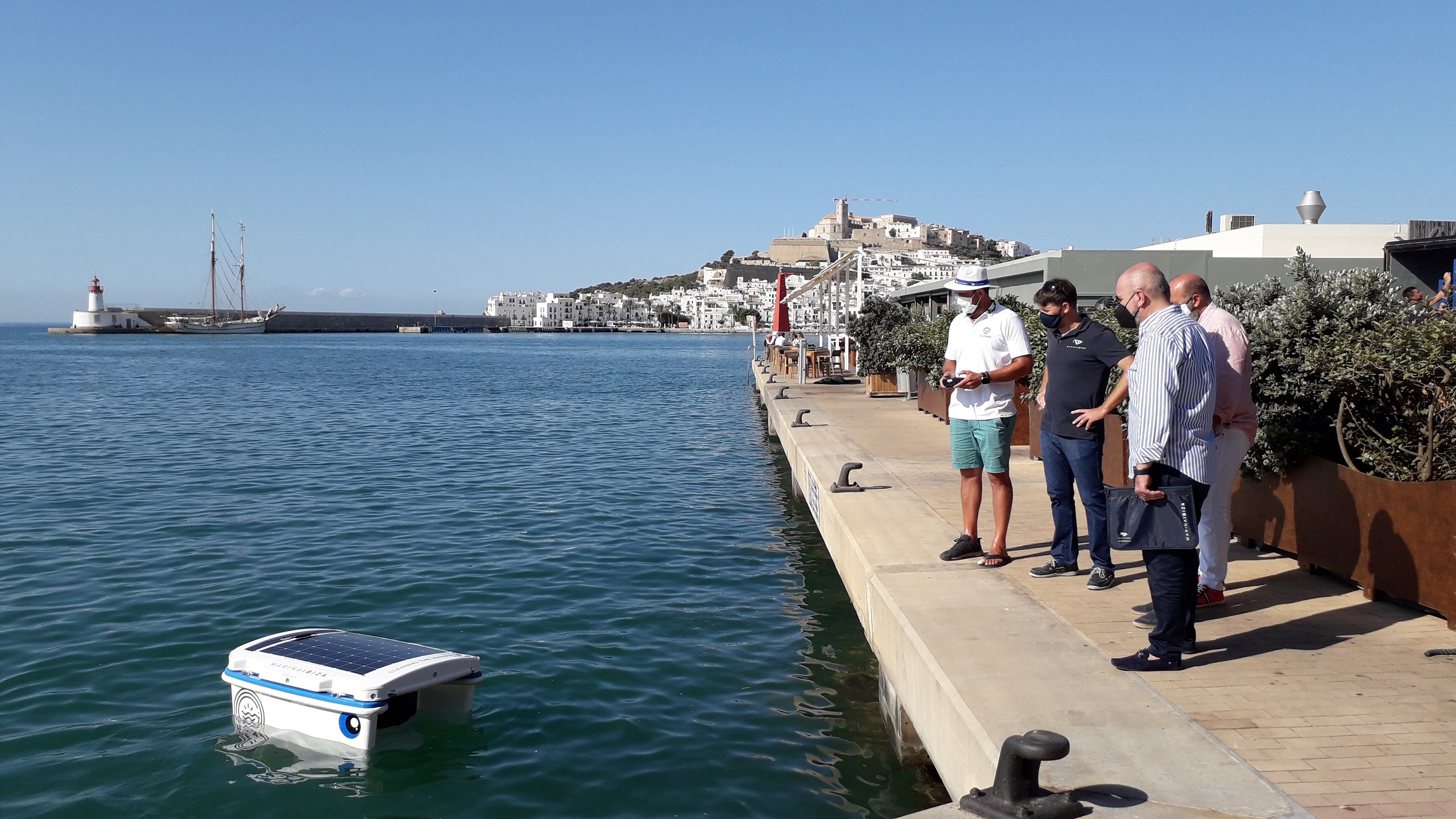 Ibiza and Palma become the first ports in Spain to use a water cleaning robot in their concessions