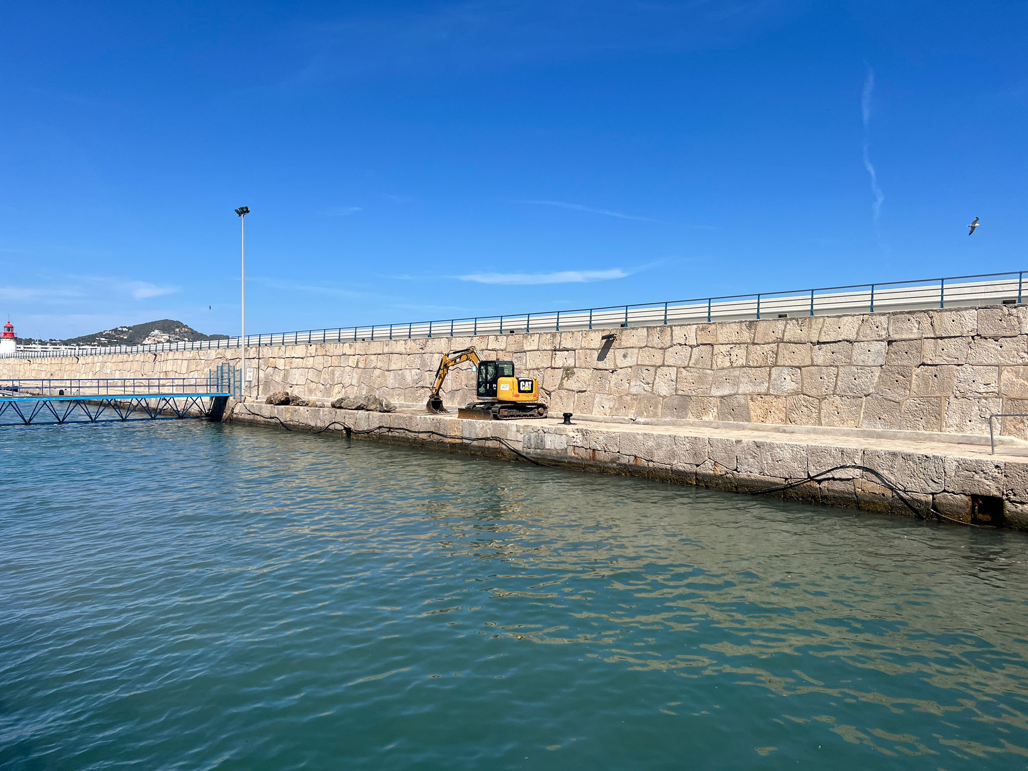 The APB improves the Port of Eivissa’s breakwater for mooring boats during weather warnings