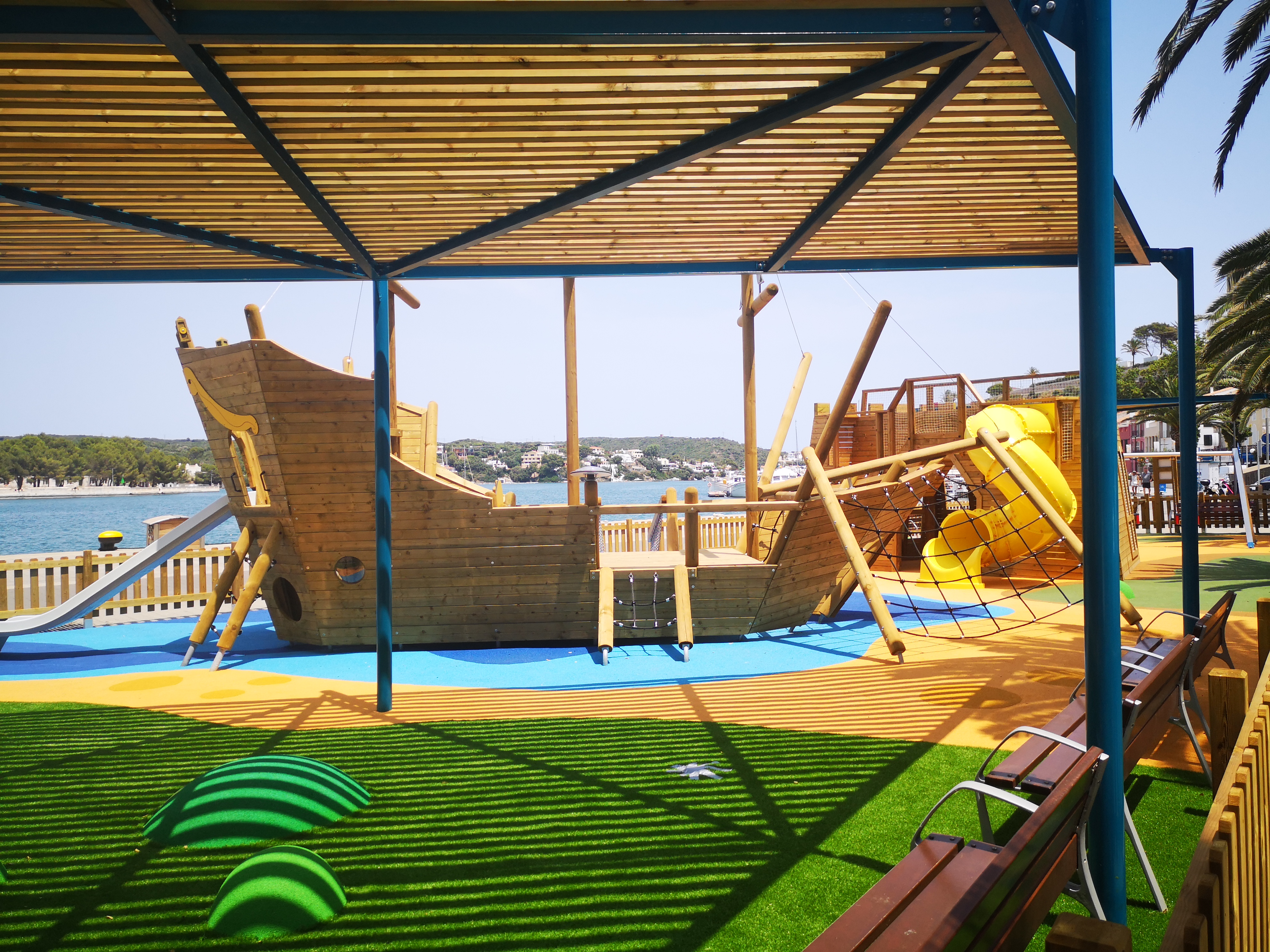 A new children’s playground on the cruise ship quay in the port of Maó