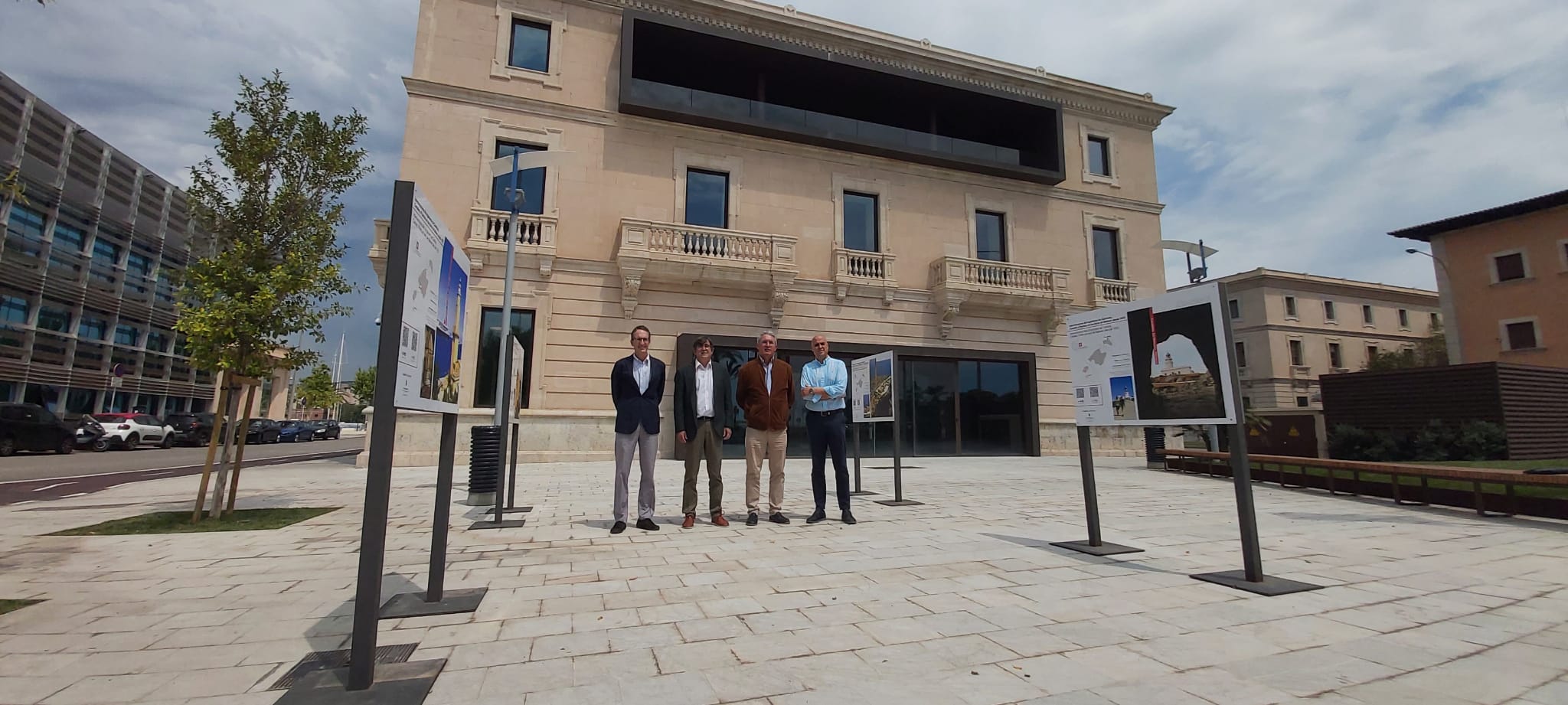 Inaugurada una exposición sobre medio siglo de intervenciones en los faros de Baleares