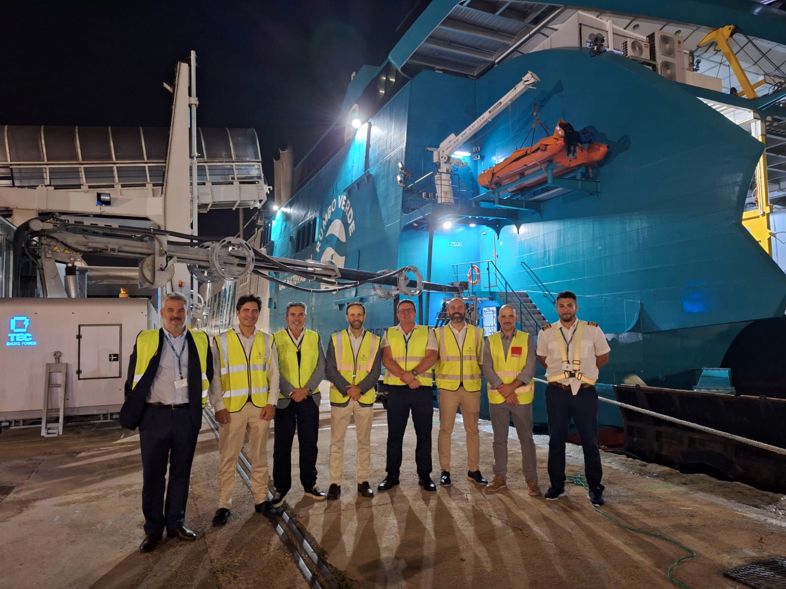 The port of Palma and Baleària have begun using the shoreside electrical connection for ferries on a regular basis