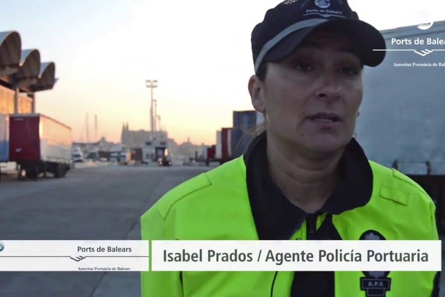 #SIENTEelpuerto: Isabel Prados, policía portuaria